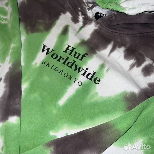 HUF WorldWide skidrokyo