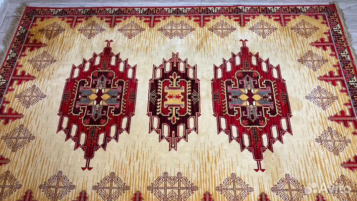 Ковер 2 на 3 Венгрия