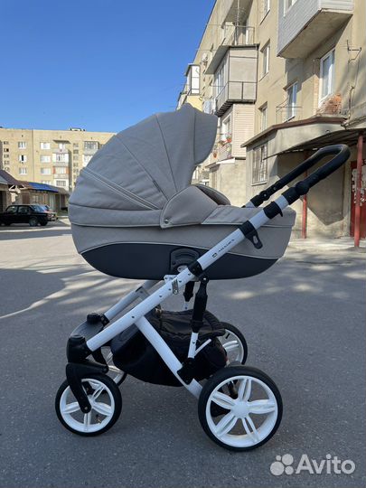 Коляска 2 в 1 adamex