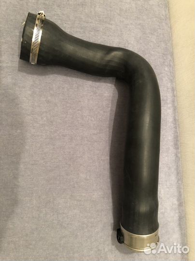 Патрубок интеркулера Опель инсигния Opel Insignia