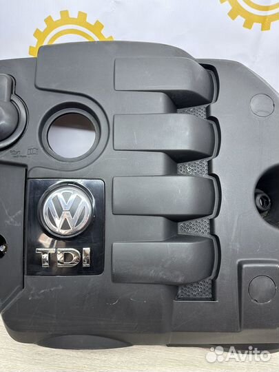 Накладка двигателя декоративная TDI VW Passat B5