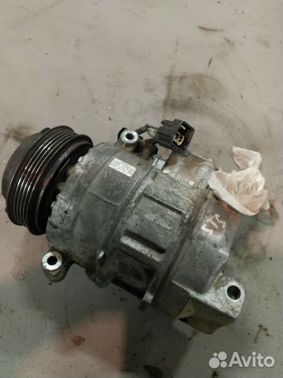 Компрессор кондиционера cadillac STS LH2