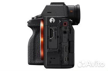 Sony Alpha A7 IV Kit FE 28-70mm