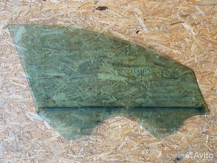 Стекло двери передней левой Opel Insignia (A) 2010