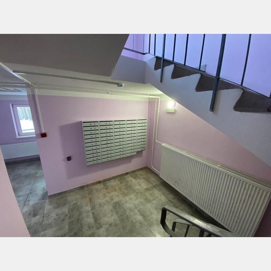 2-к. квартира, 52,6 м², 9/9 эт.