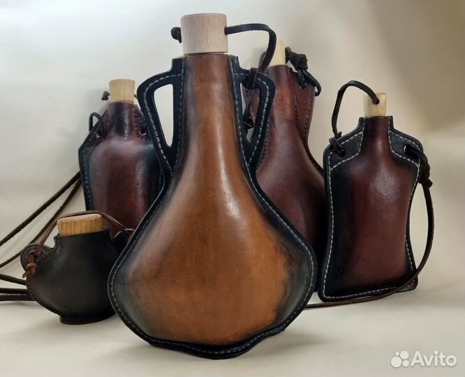 Фляга кожаная