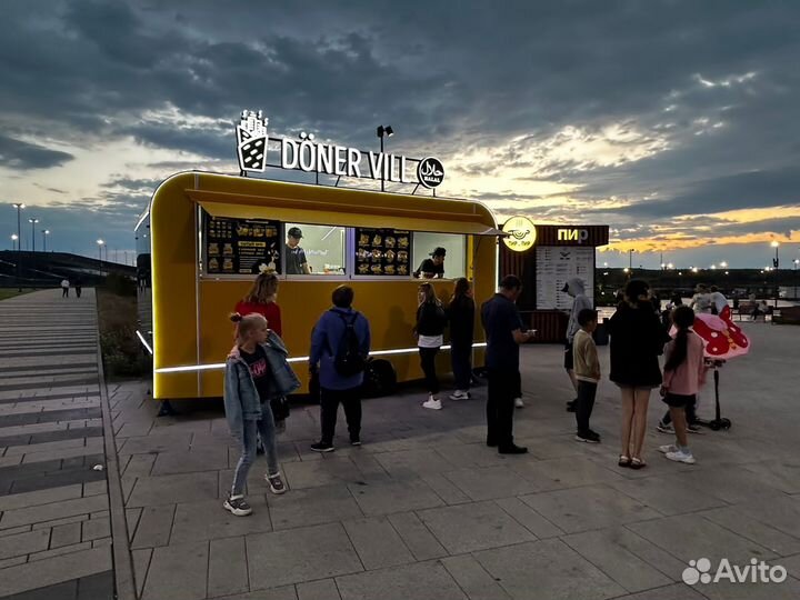 Торговый фудтрак для бизнеса