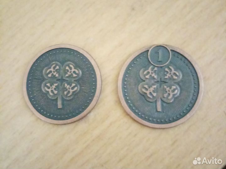 4 листная монета для удачи 1980 года