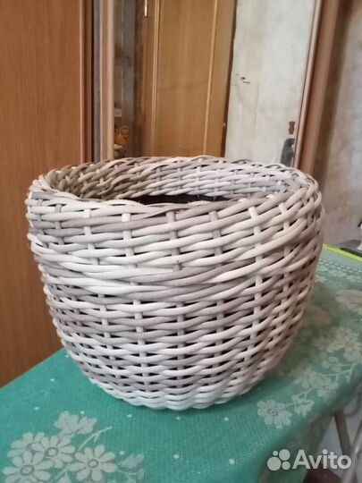Корзина плетеная для цветов