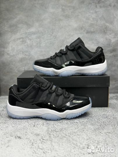 Nike Air Jordan 11 Retro Low Space Jam