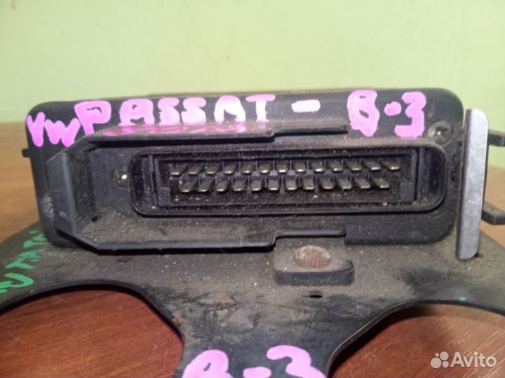 Блок управления двигателем Vw Passat B3 универсал