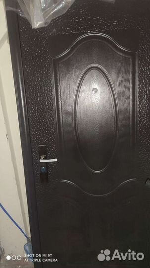 Дверь входная железная новая