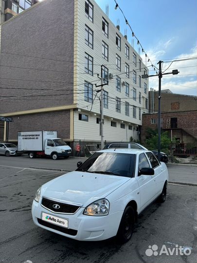 LADA Priora 1.6 МТ, 2016, 200 000 км