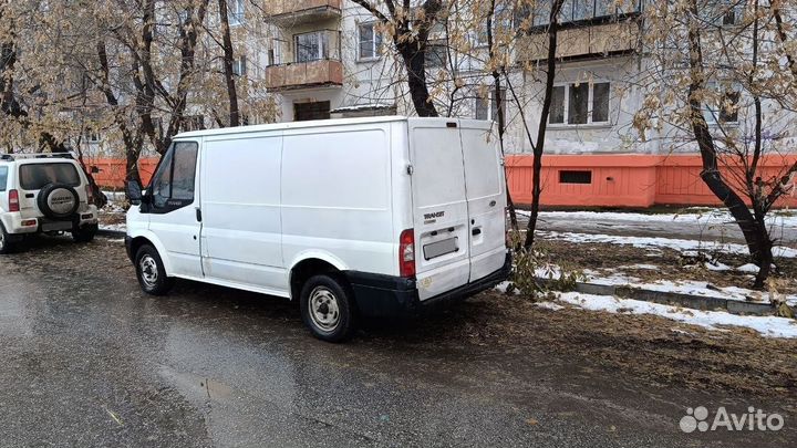 Ford Transit цельнометаллический, 2008