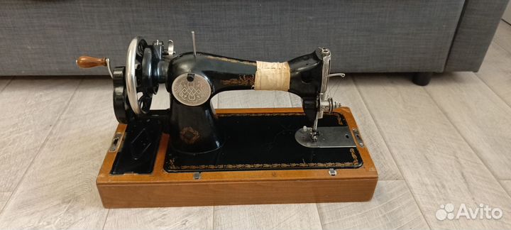 Швейная машина Подольск