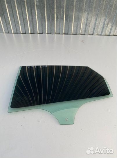 Стекло заднее левое Ford Focus 3 2013