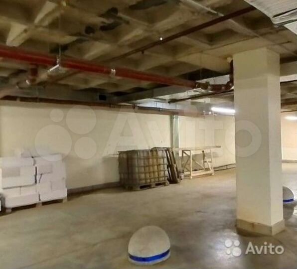 Машиноместо, 14 м²