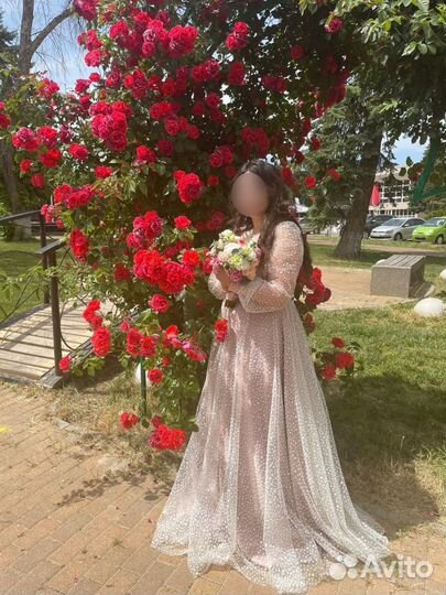 Вечернее платье