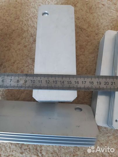 Радиатор охлаждения для транзисторов