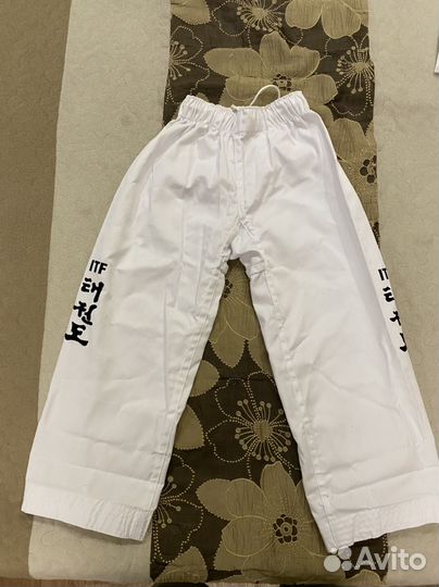 Костюм для тхэквондо