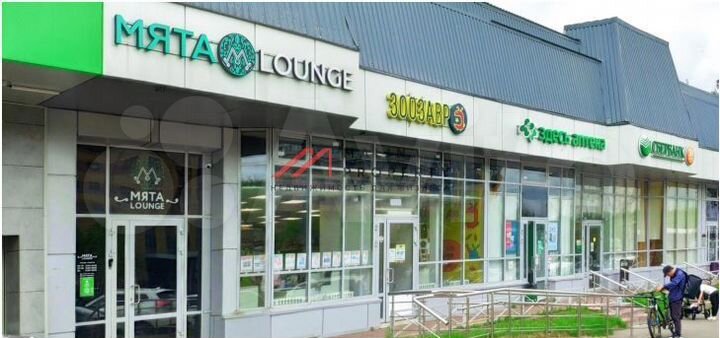 Продам торговое помещение, 358 м²