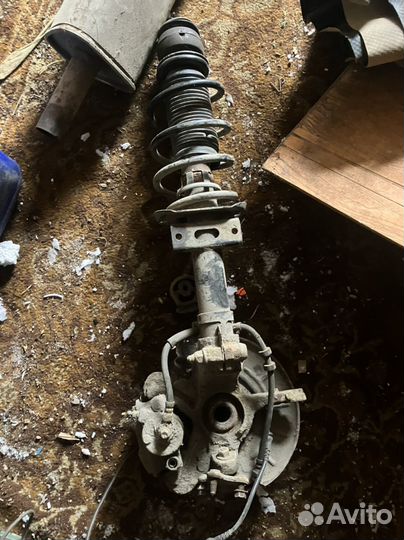 Стойка взборе volkswagen polo