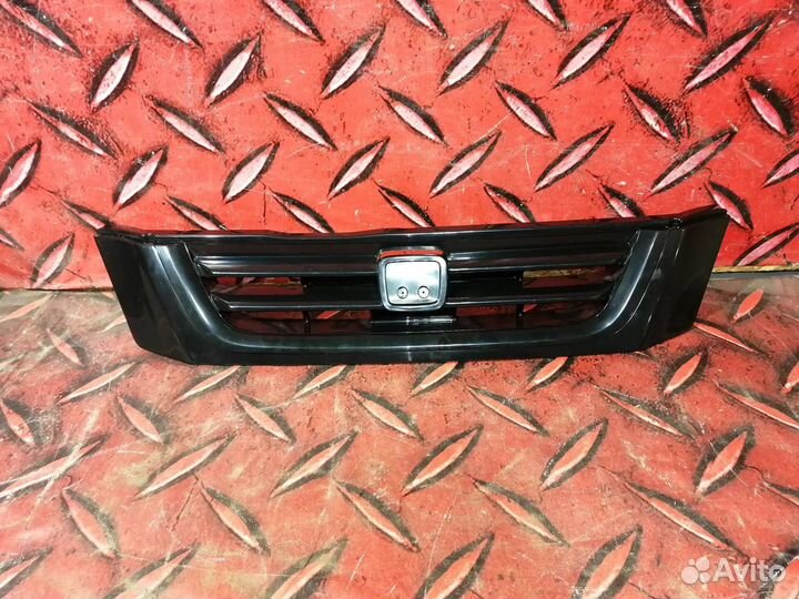 Решетка радиатора Honda CR-V 1 1996-2002