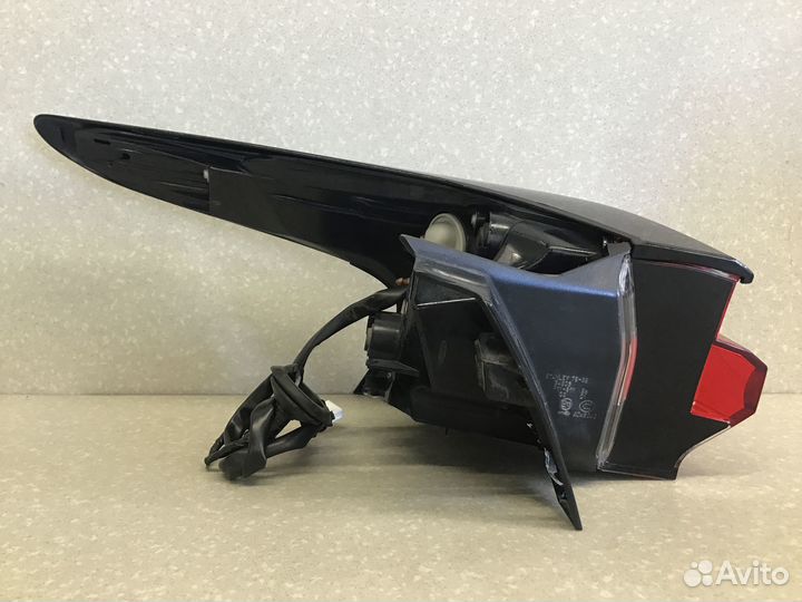 Фонарь задний наружный правый Lexus NX 200 300H 20