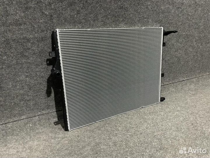 Радиатор охлаждения для Мерседес W 223