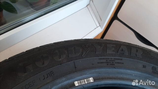 Goodyear EfficientGrip Performance 225/55 R19