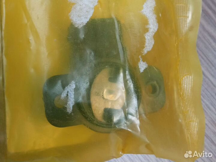 Датчик дроссельной заслонки Hyundai Sonata 2.7