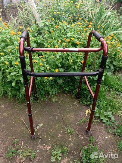 Ходунки для взрослых