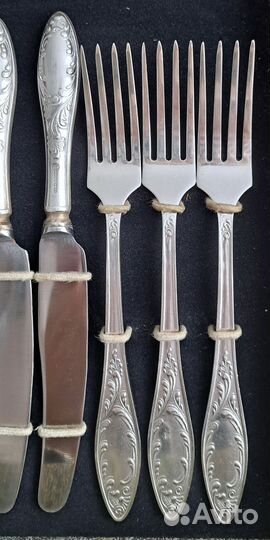 Набор столовых приборов мельхиор
