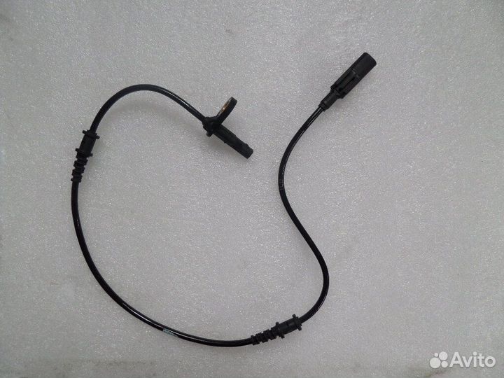 Датчик ABS передний mercedes benz W211