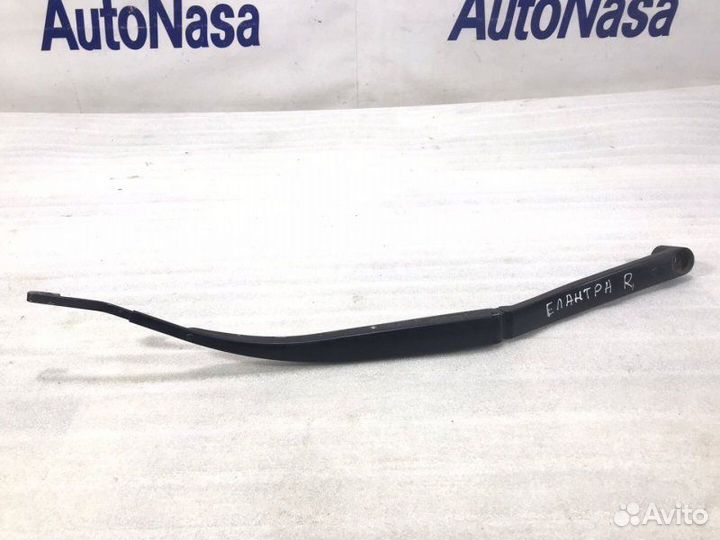 Поводок стеклоочистителя передний правый Hyundai