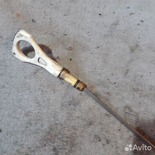 Щуп масляный Лансер 9