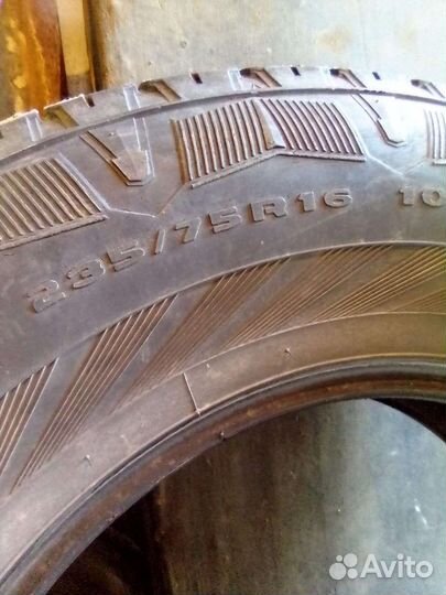 Kumho Road Venture ST KL16 235/75 R16 50