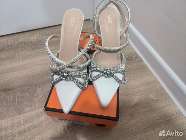 Босоножки женские 40 размер