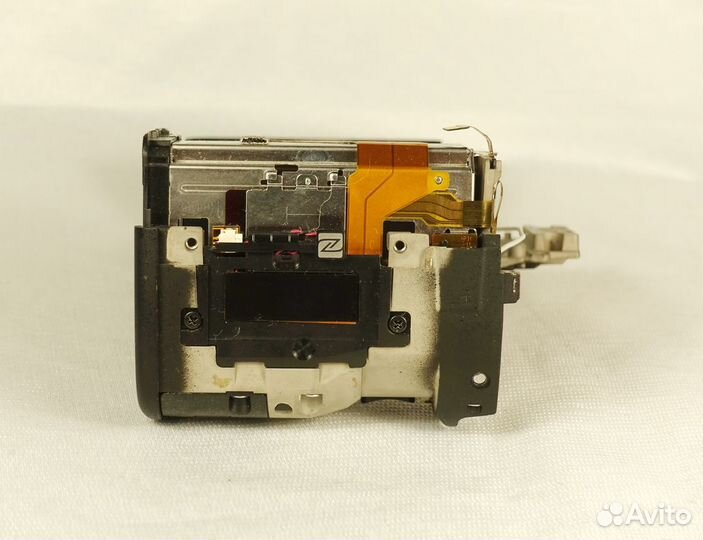 Передняя часть корпуса Sony A7 III