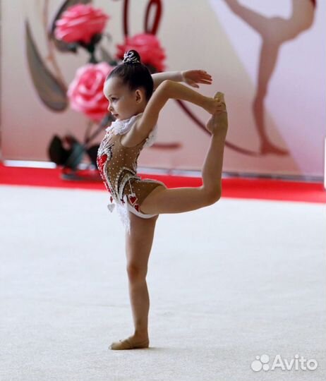 Купальник для художественной гимнастики 104