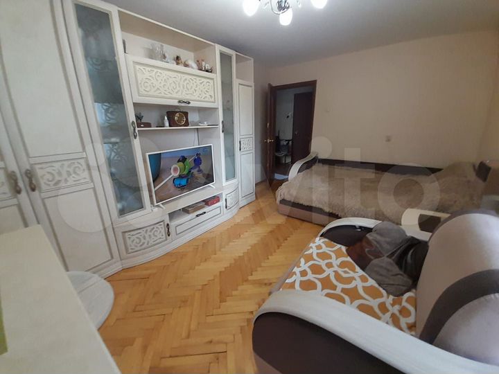 2-к. квартира, 43,8 м², 3/9 эт.