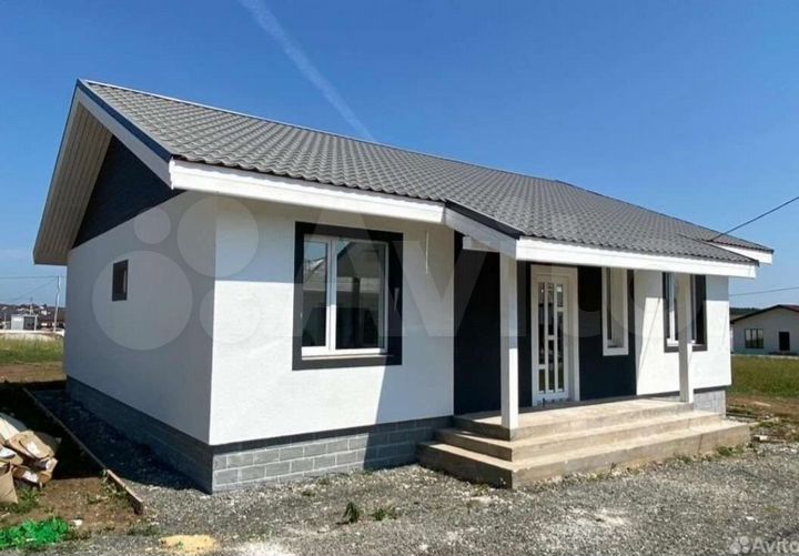 Дом 48 м² на участке 6 сот.