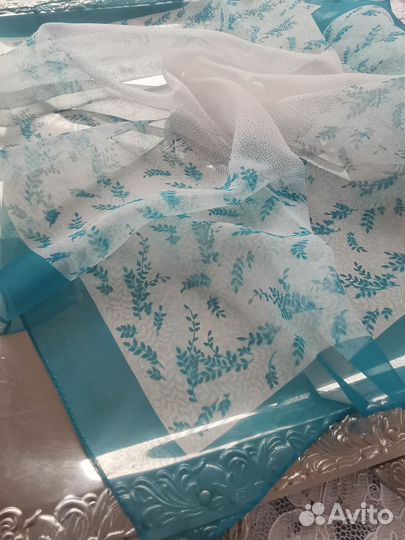 Винтажный красивый платок