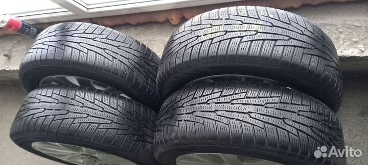 Nokian Tyres Hakkapeliitta R 205/55 R16 94R
