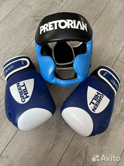 Боксерские перчатки 14 oz