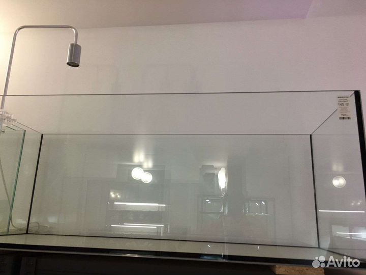 Аквариумы, террариумы