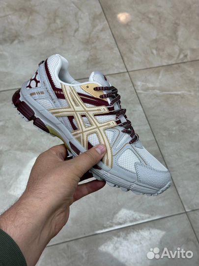 Кроссовки asics