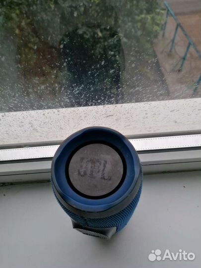 Колонка jbl charge 3