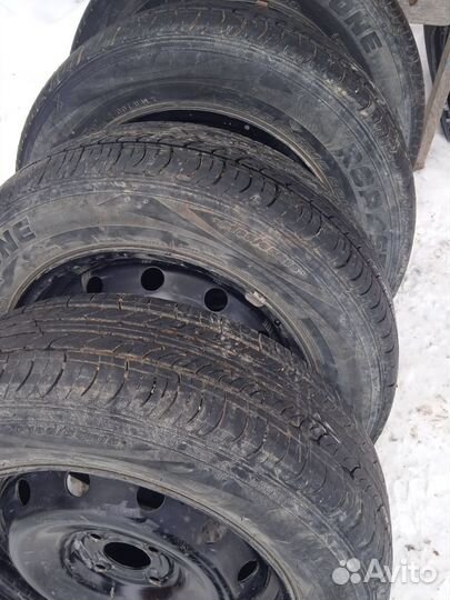 Roadstone Classe Premiere CP672 185/65 R15
