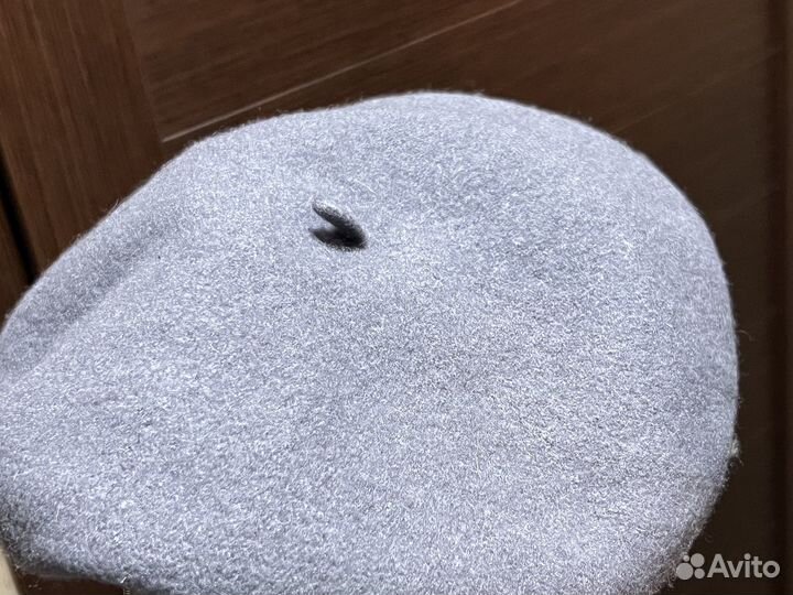 Берет женский United Colors of Benetton